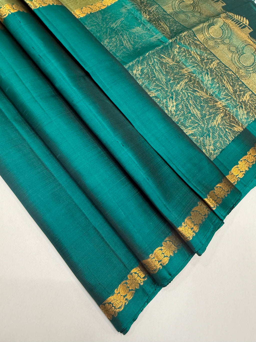VSF1054 - peacock green color body , pallu,blouse - Pure silk saree
