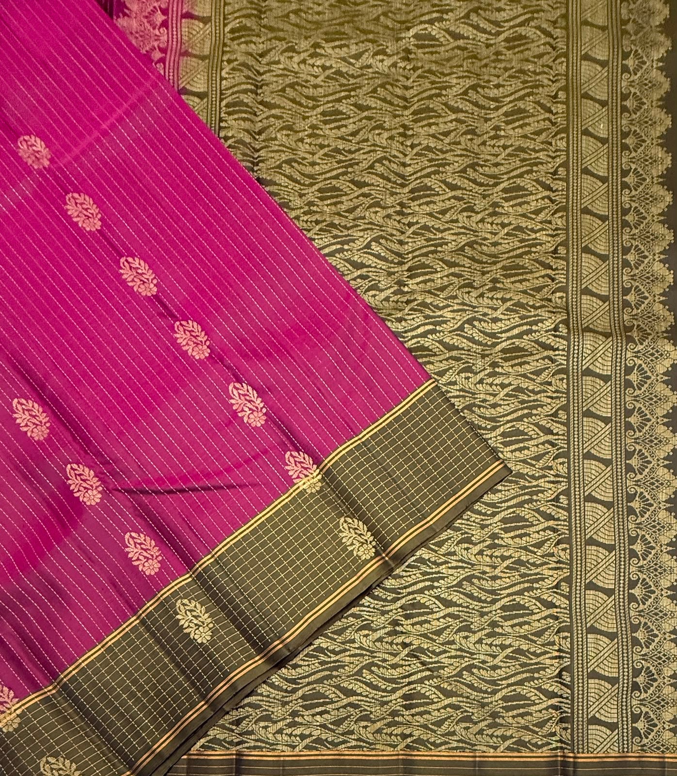 VSF1064 - purple color body , cow dung green color pallu,blouse - Pure silk saree