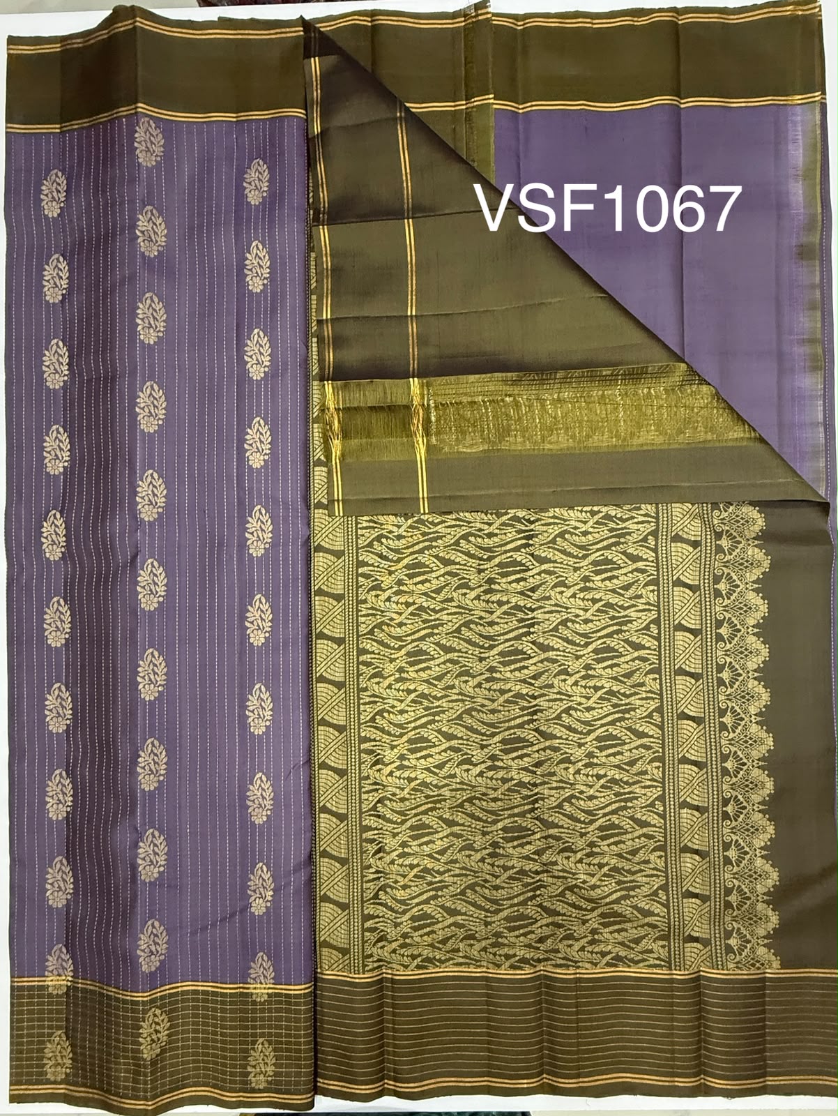 VSF1067 - lavender color body , cow dung green color pallu,blouse - Pure silk saree