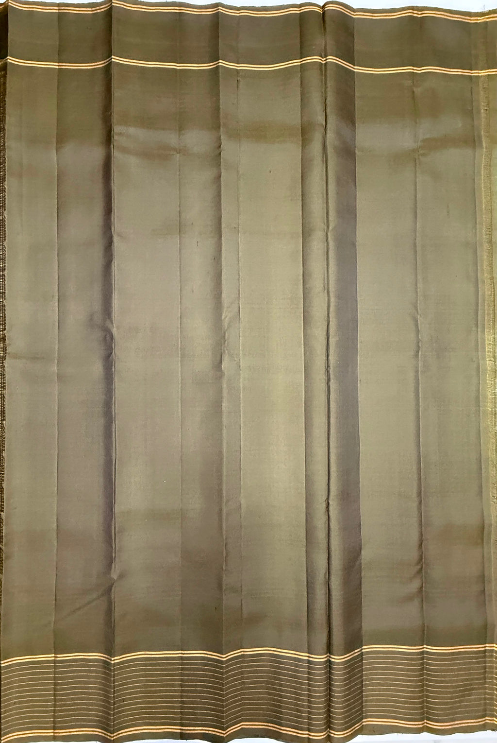 VSF1067 - lavender color body , cow dung green color pallu,blouse - Pure silk saree