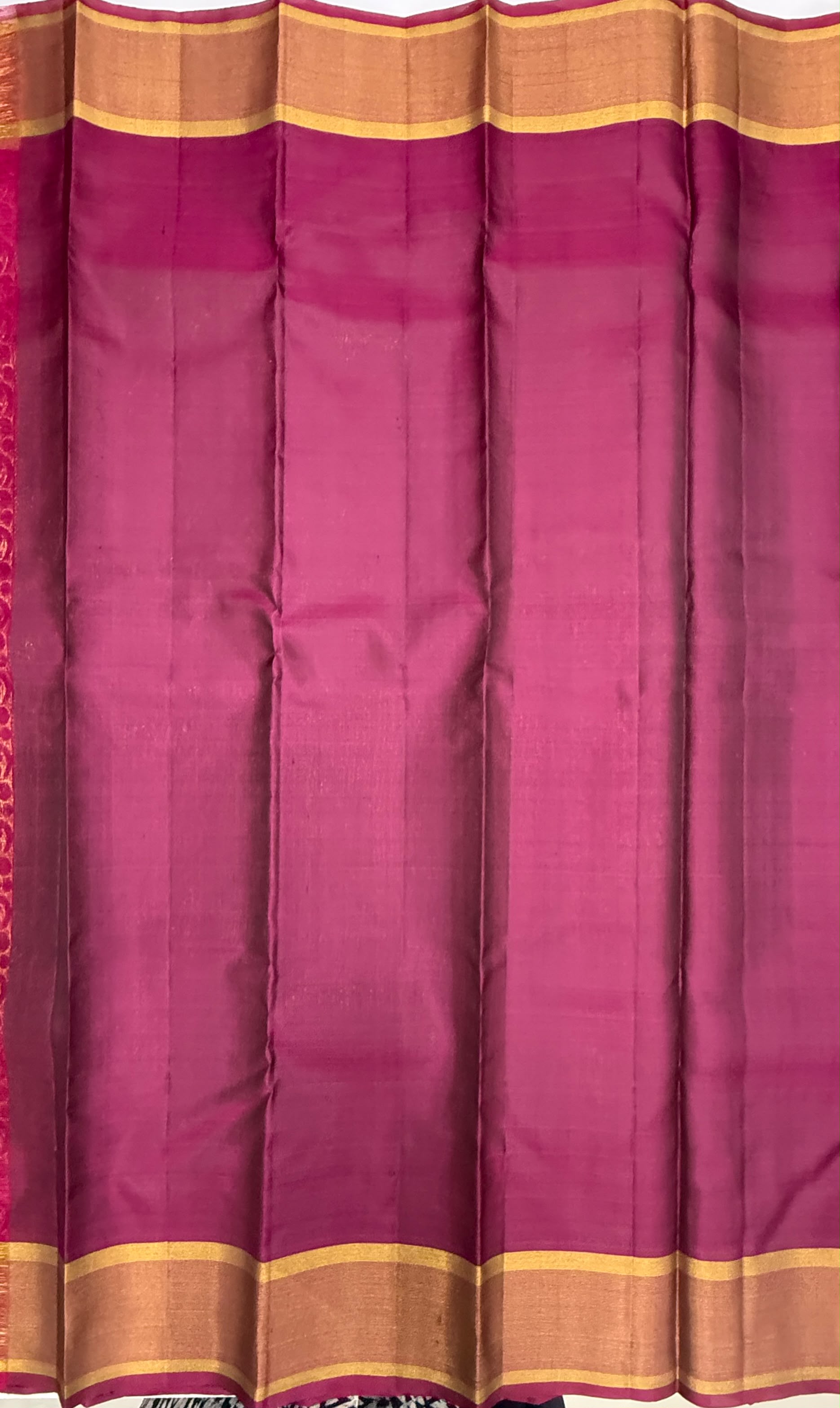 VSF1074 - navy blue color body ,&nbsp; purple color pallu,blouse - Pure silk saree