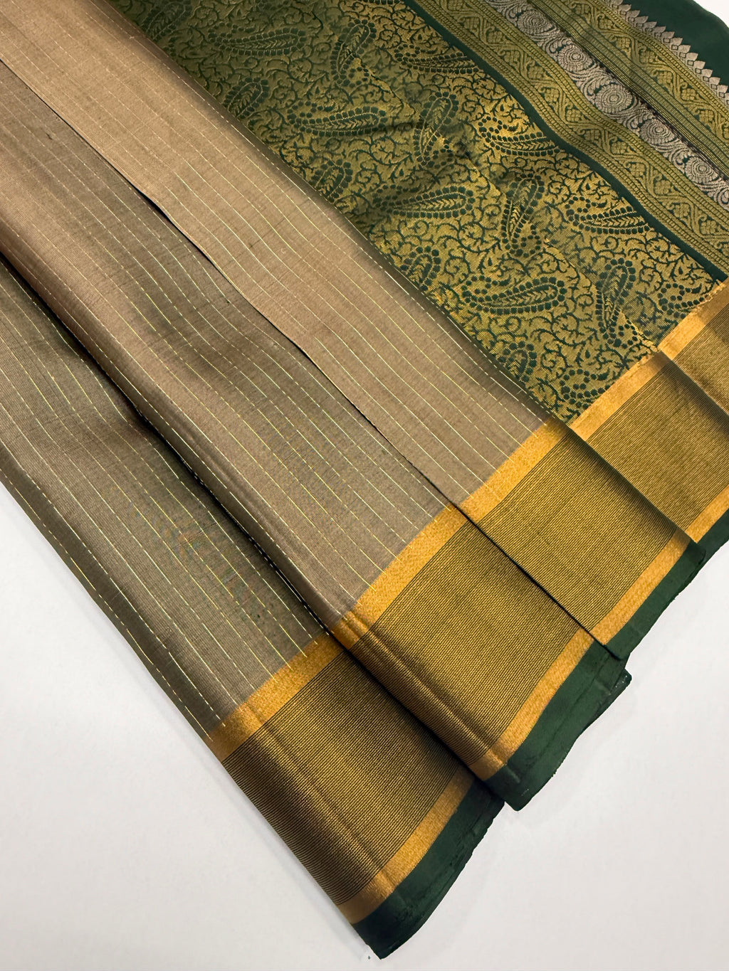 VSF1077 - beige color body , green color pallu,blouse - Pure silk saree