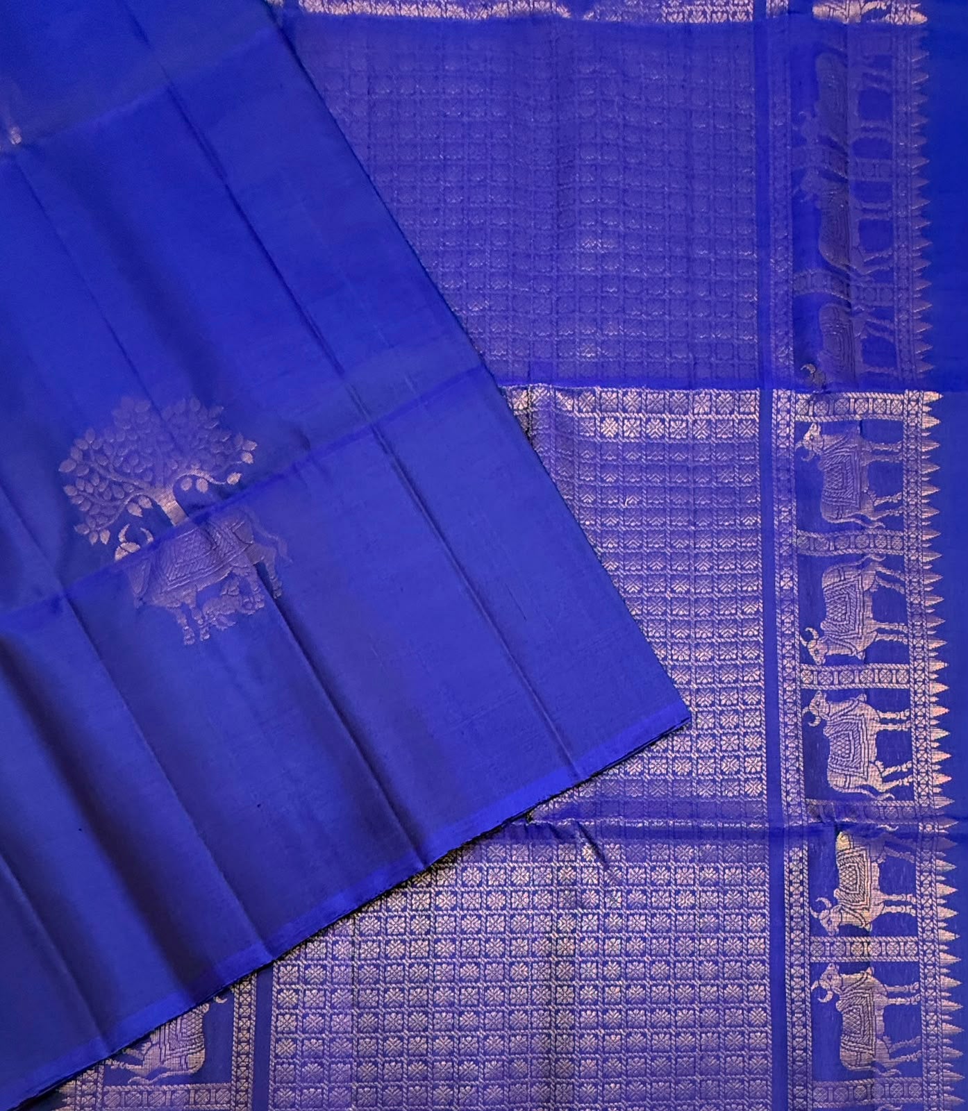 VSBP103 - royal blue color body , pallu,blouse - Pure silk saree
