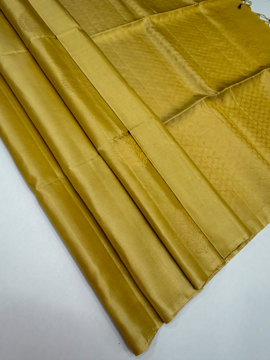 VSS477 - sandal color body, pallu , blouse pure silk saree