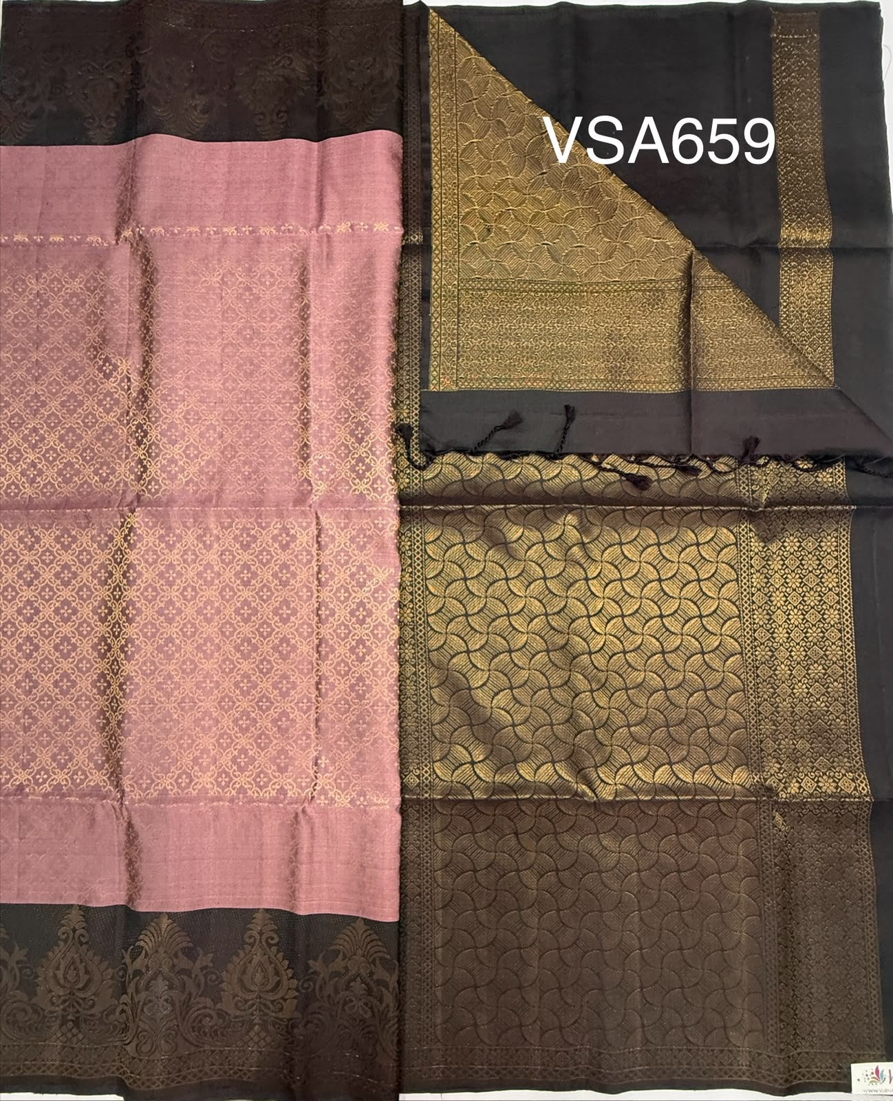 VSA659 - dusky pink color body , coffee brown color pallu , blouse pure silk saree