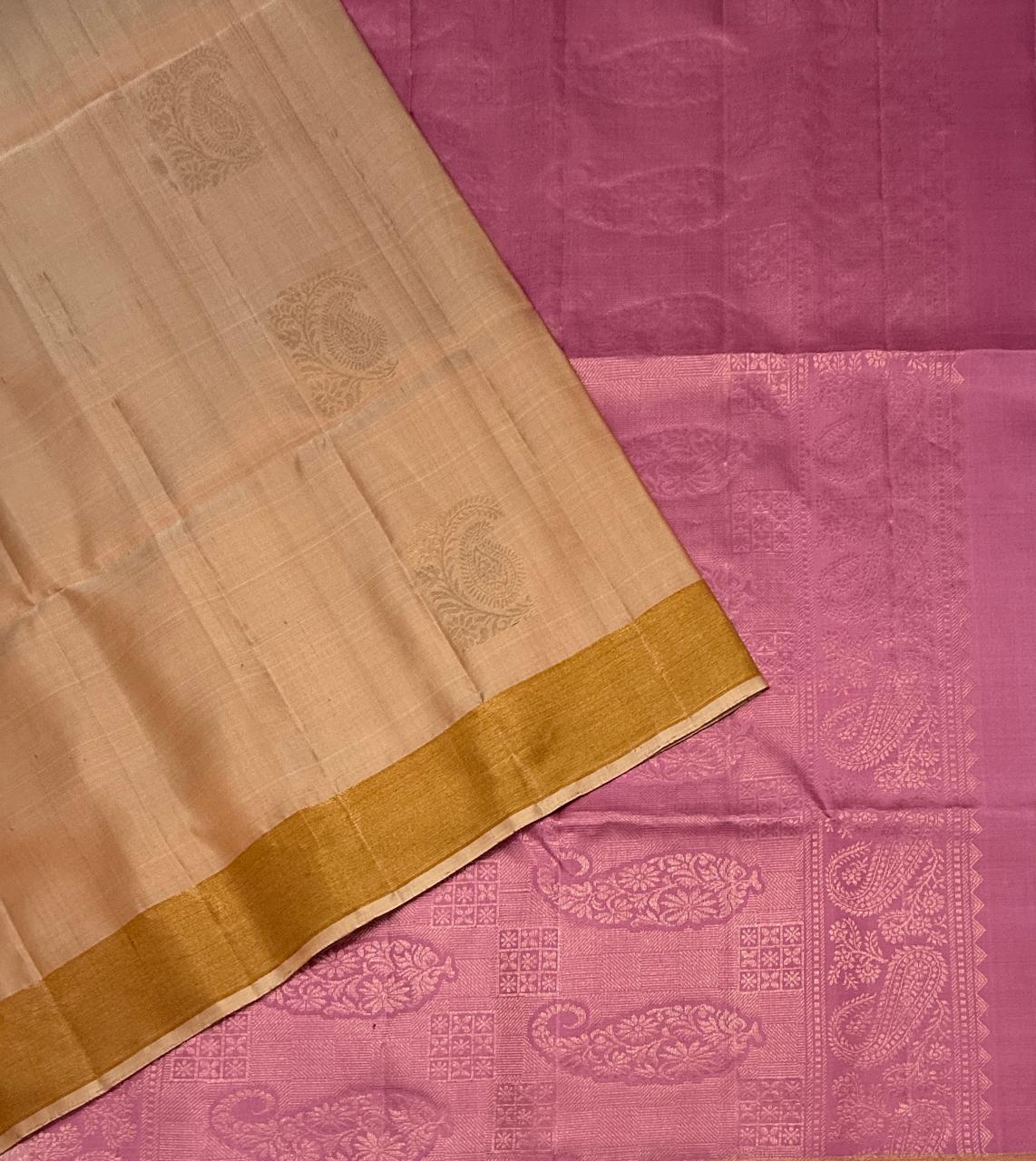VSZB257 - light peach color body , pink color pallu , blouse - Pure silk saree