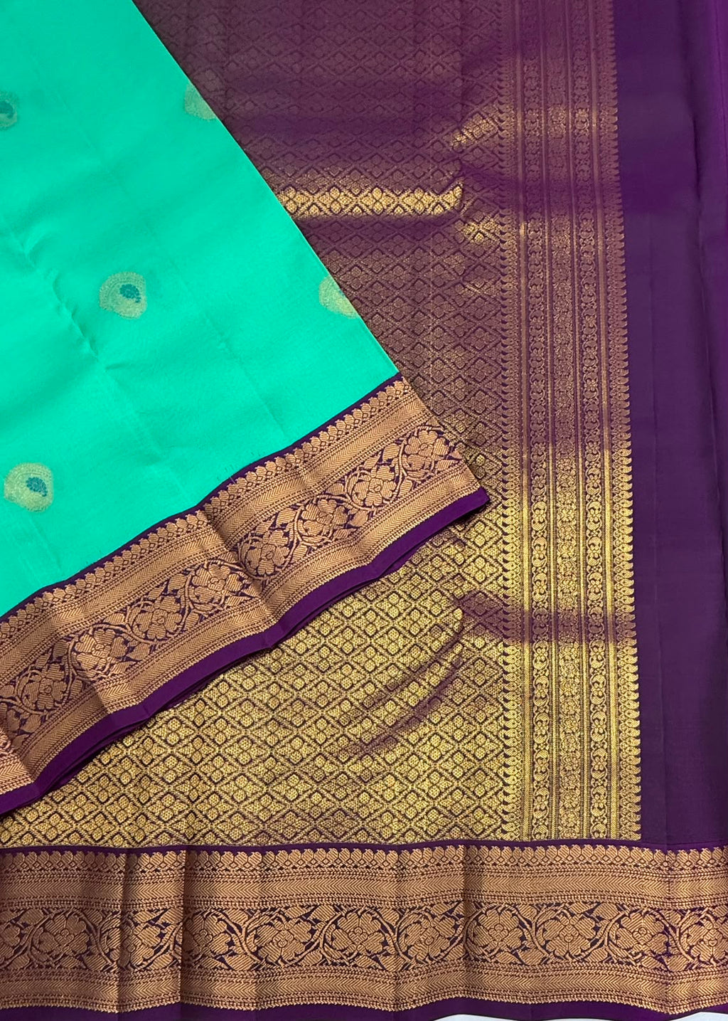 VSM485 - rexona green color body, dark violet color pallu , blouse.