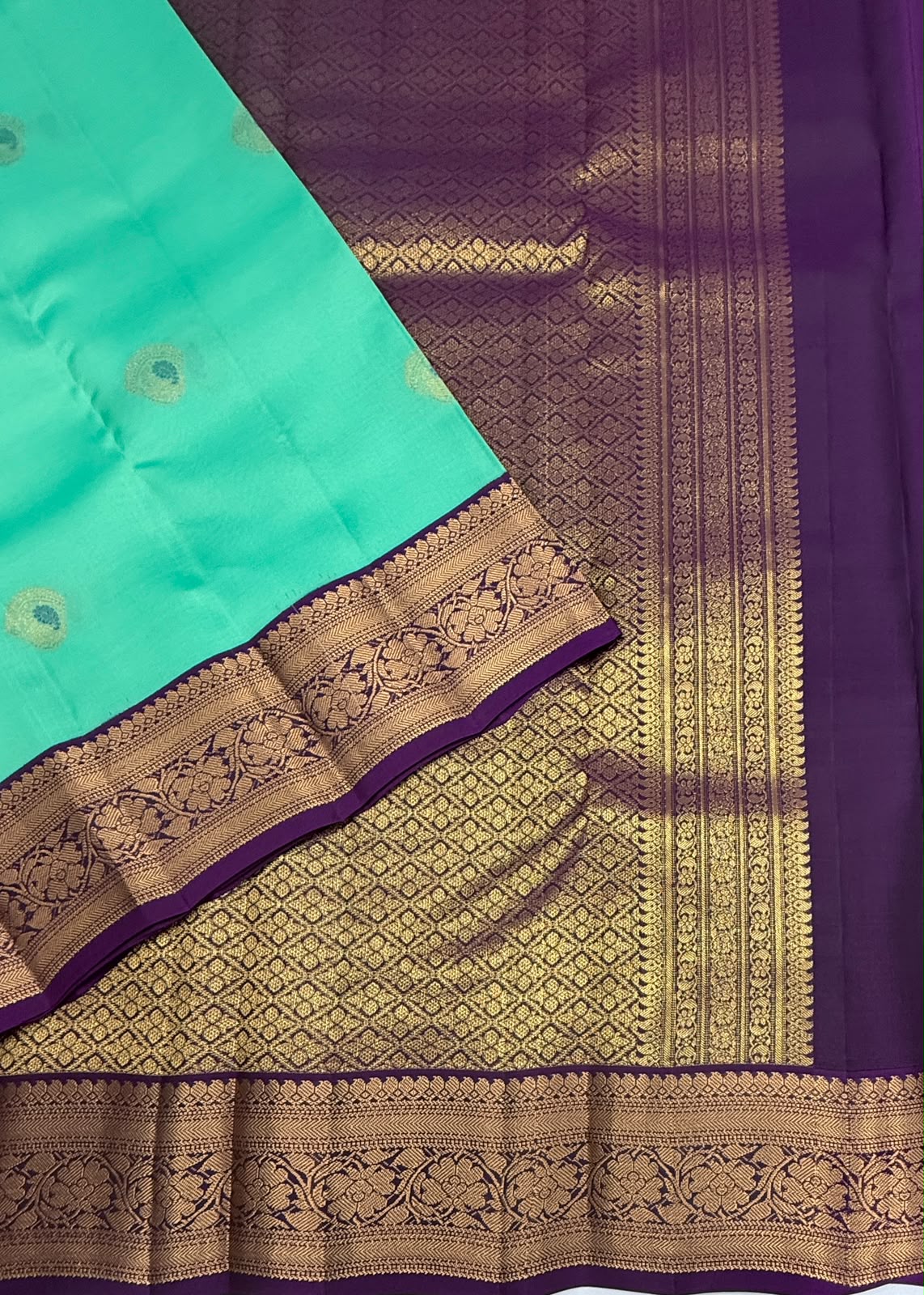 VSM485 - rexona green color body, dark violet color pallu , blouse.
