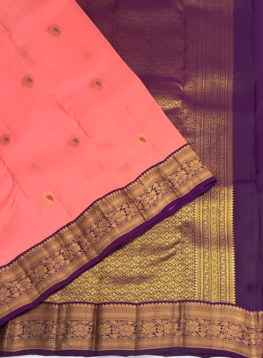 VSM484 - peach color body, dark violet color pallu , blouse.