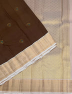 VSM480 - brown color body, sandal color pallu , blouse.