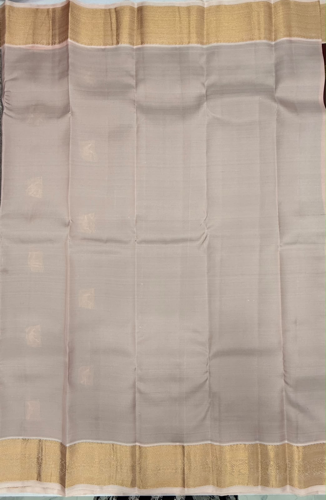 VSM477 - maroon color body, baby pink color pallu , blouse.