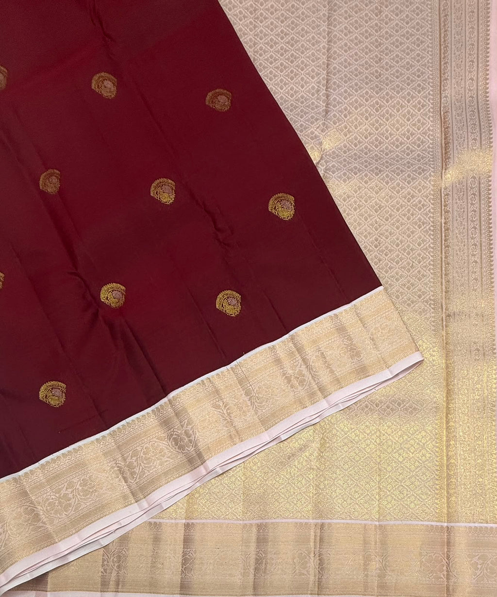 VSM477 - maroon color body, baby pink color pallu , blouse.