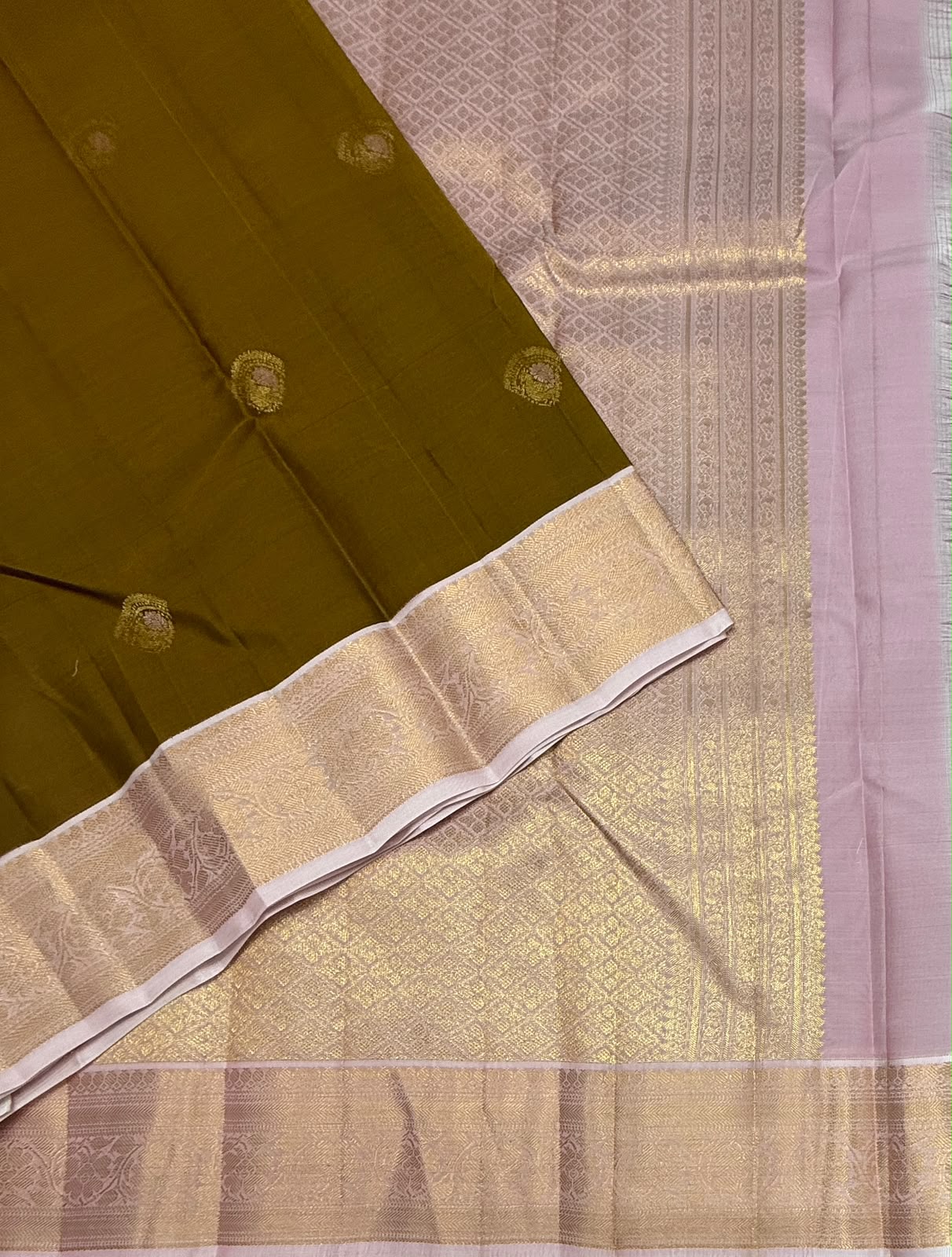 VSM476 - honey brown color body, baby pink color pallu , blouse.