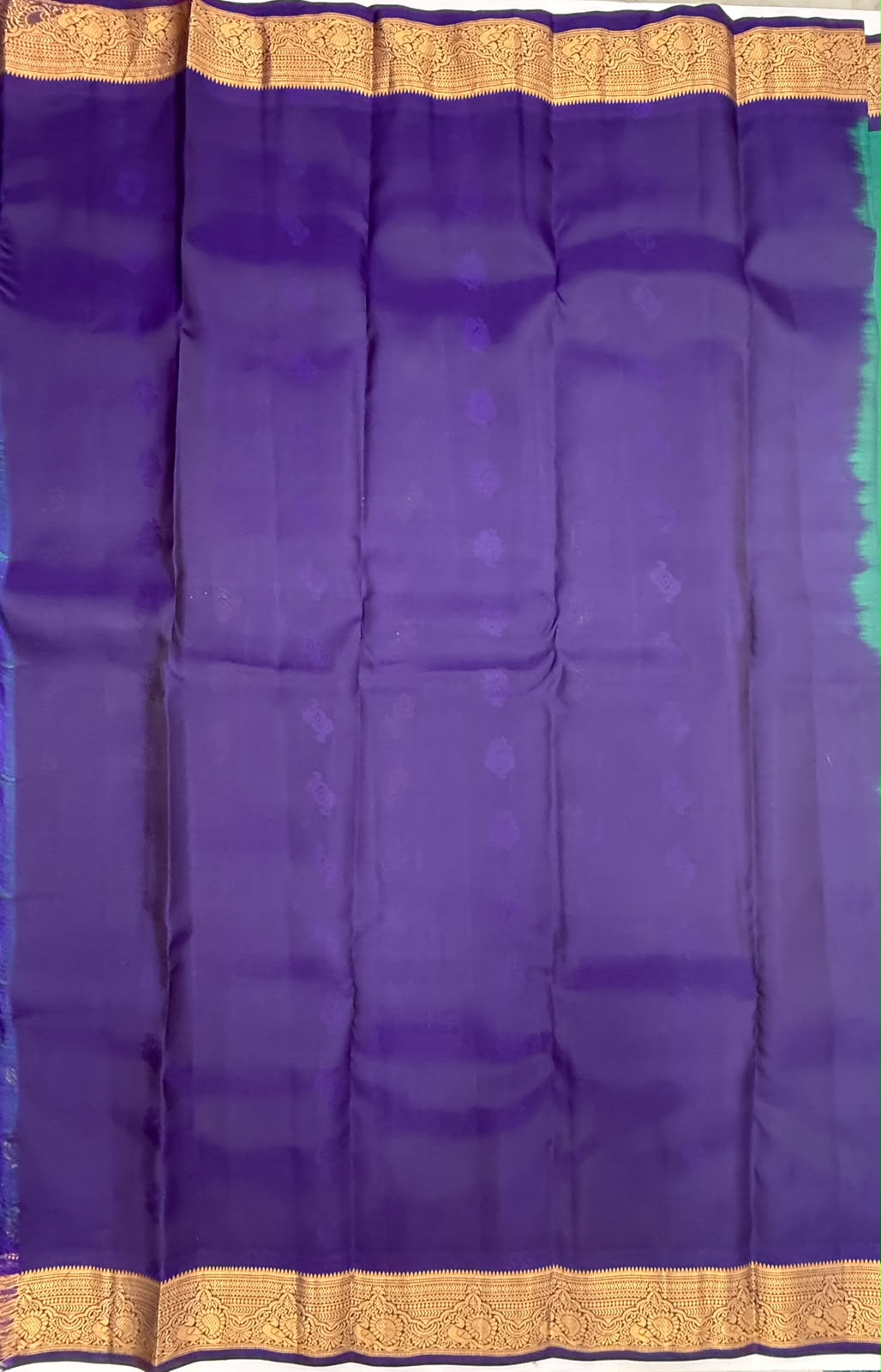 VSM474 - peacock green color body, violet color pallu , blouse.