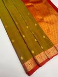 VSM467 - dual green color body, rust orange color pallu , blouse.