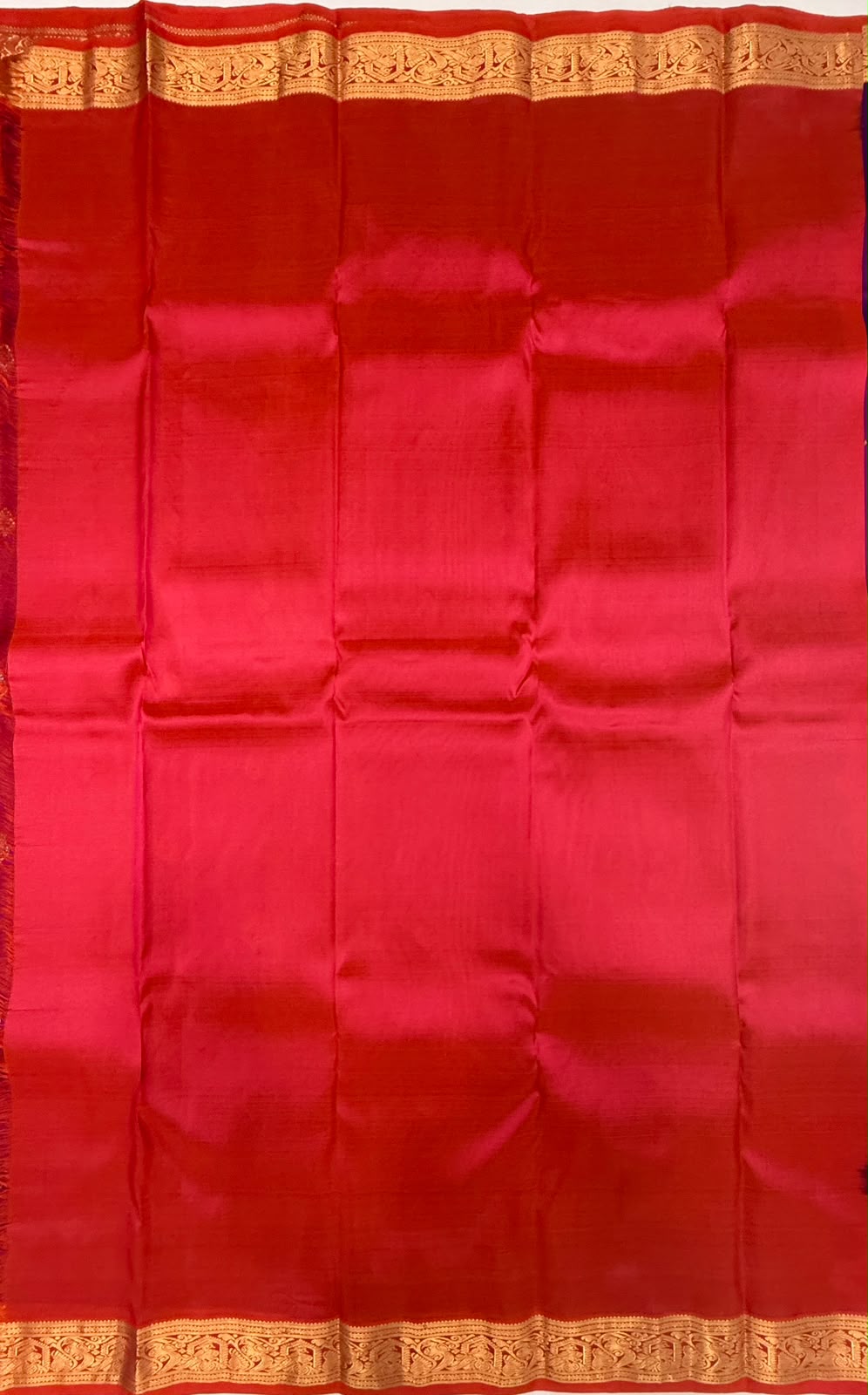 VSM466 - purple color body, pinkish orange color pallu , blouse.