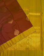 VSM457 - maroon color body, dual green color pallu , blouse.