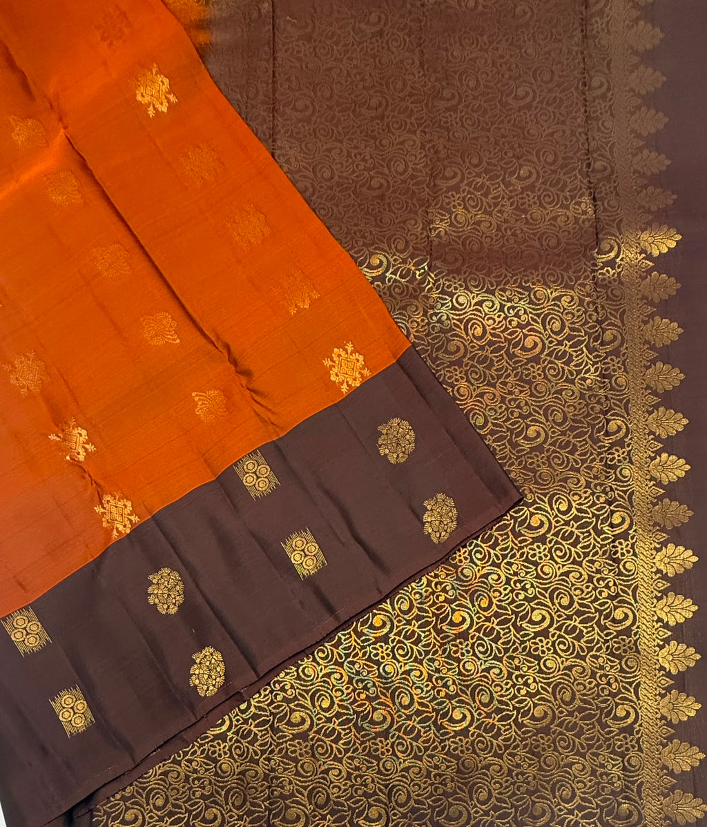 VSM455 - rust color body, dark brown color pallu , blouse.
