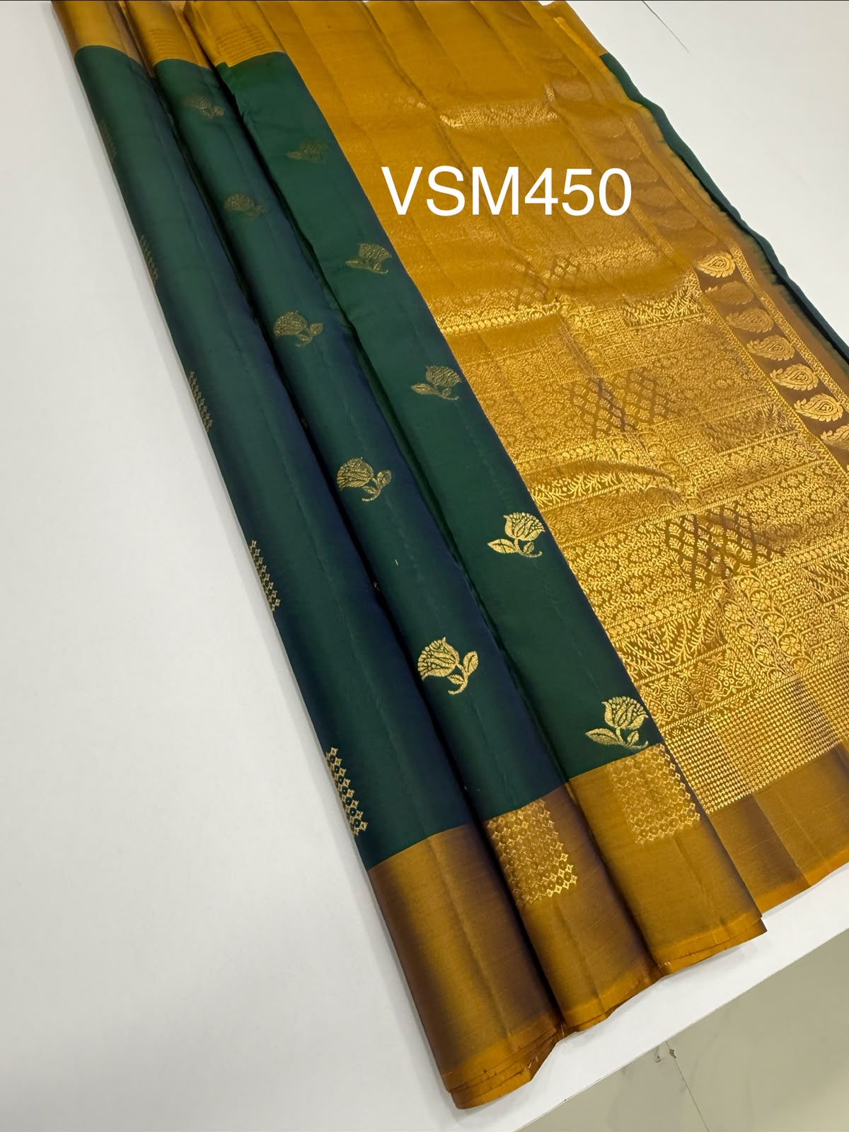 VSM450 - green color body, honey brown color pallu , blouse.
