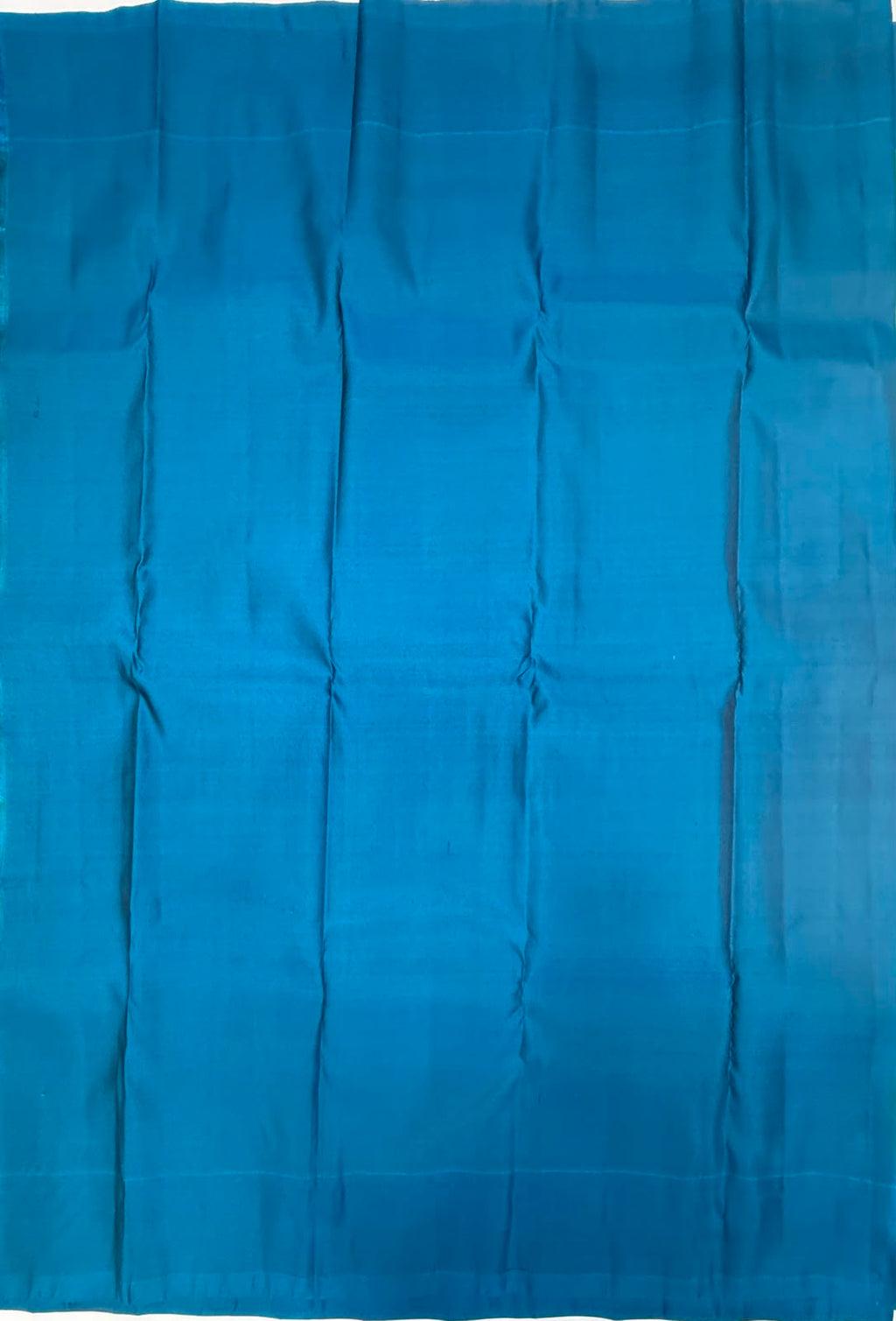 VSM448 - green color body, peacock blue color pallu , blouse.