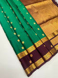 VSM438 - peacock green color body , dark purple color pallu , blouse.