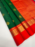 VSM430 - green color body , pinkish orange color pallu , blouse.
