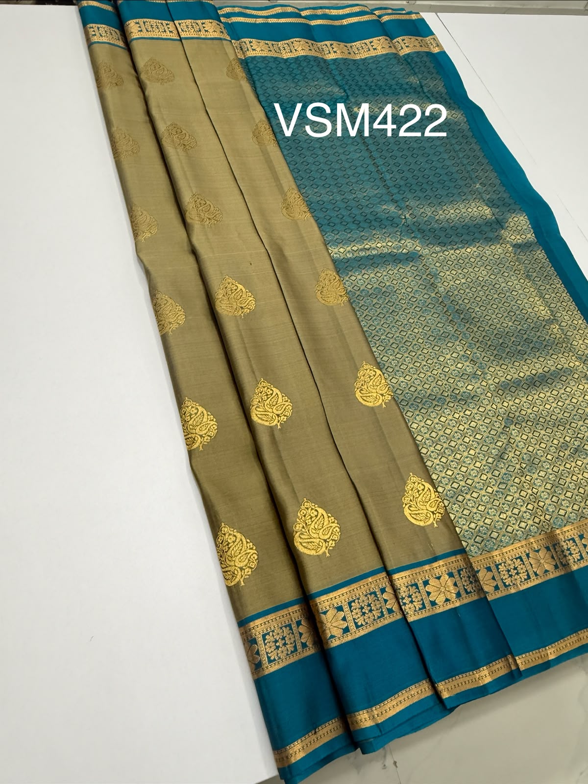 VSM422 - cement color body , blue color pallu , blouse.