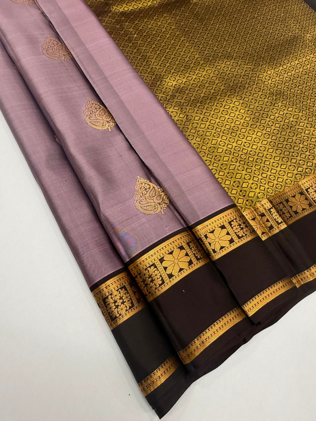 VSM421 - pastel lavender color body , coffee brown color pallu , blouse.