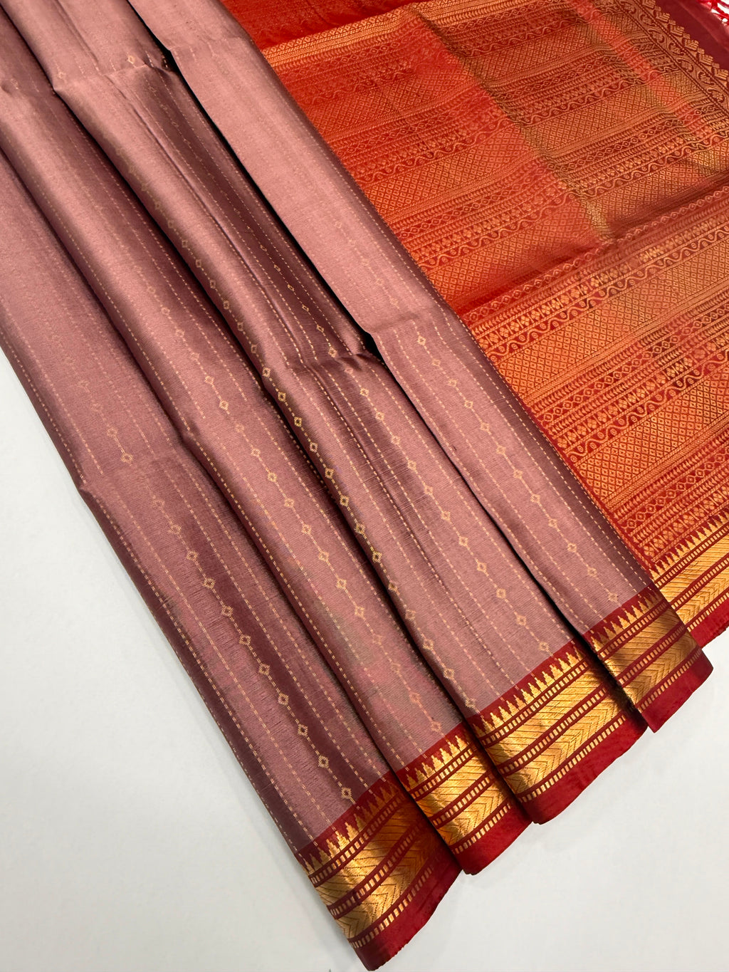 VSF1126 - onion pink color body , maroon color pallu,blouse - Pure silk saree