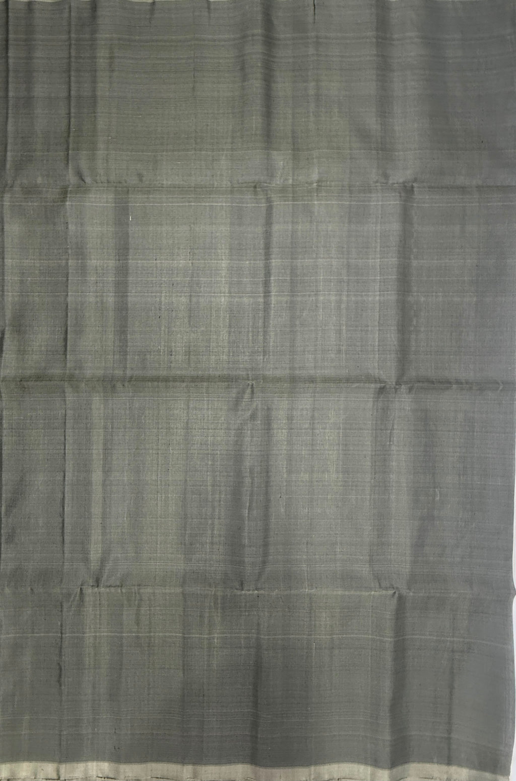 VSP740 - beige color body , black color pallu , blouse - Pure silk saree