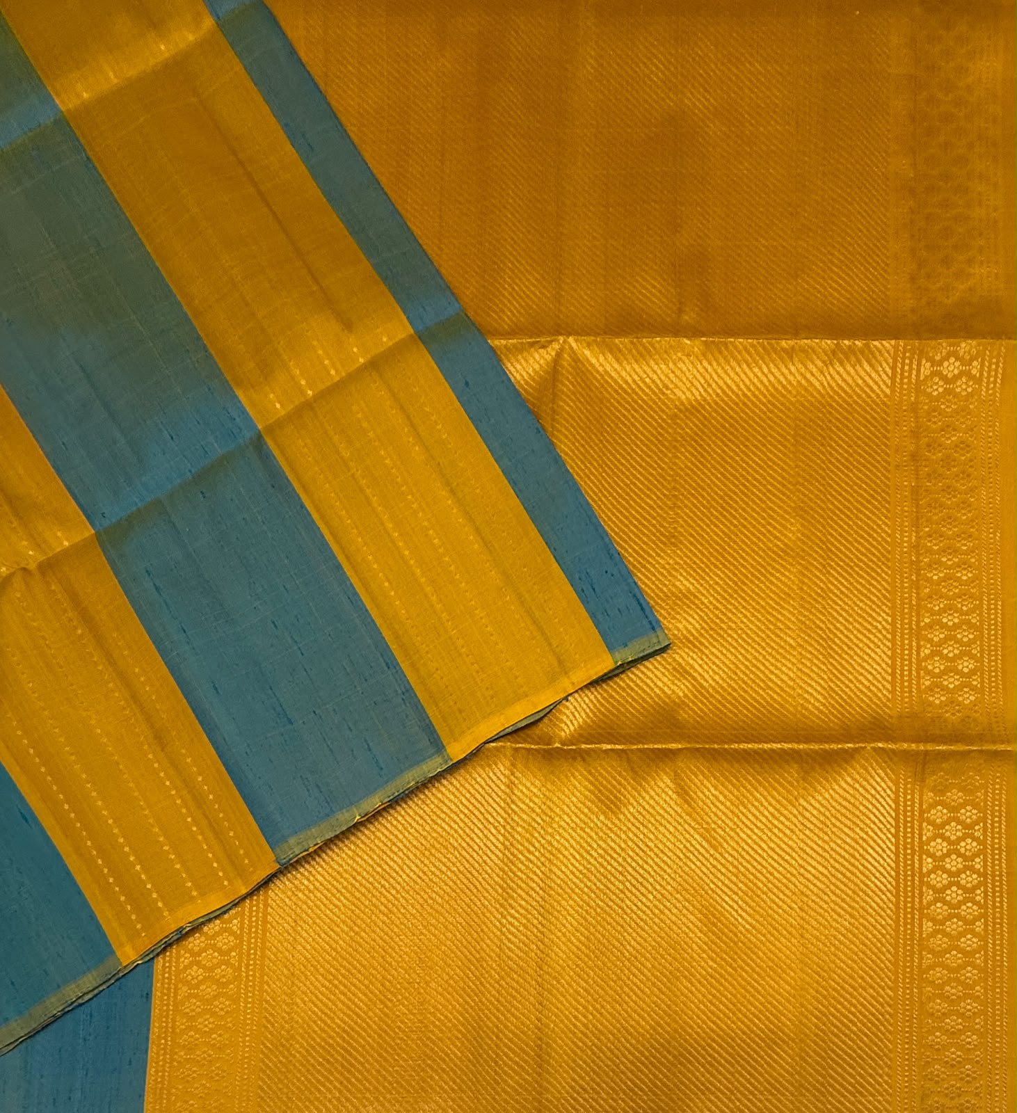 VSD174 - yellow with blue color body , color pallu,blouse - Pure silk saree