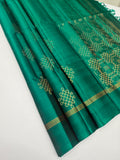 VSS497 - peacock green color body , color pallu , blouse - Pure silk saree