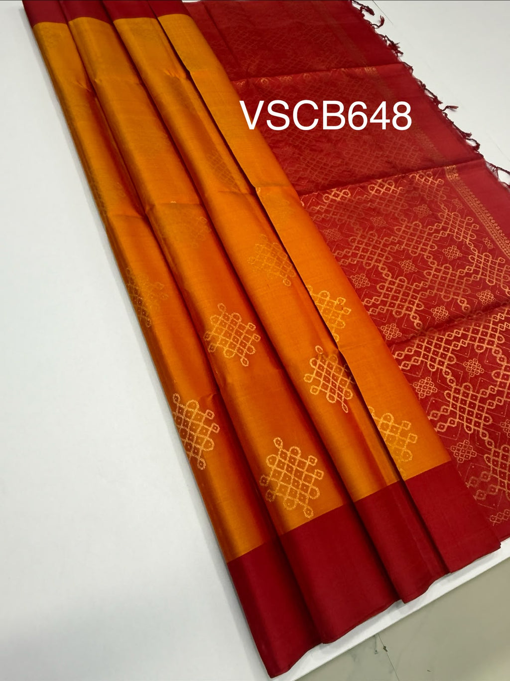 VSCB648 - mango yellow color body , red color pallu , blouse - Pure silk saree