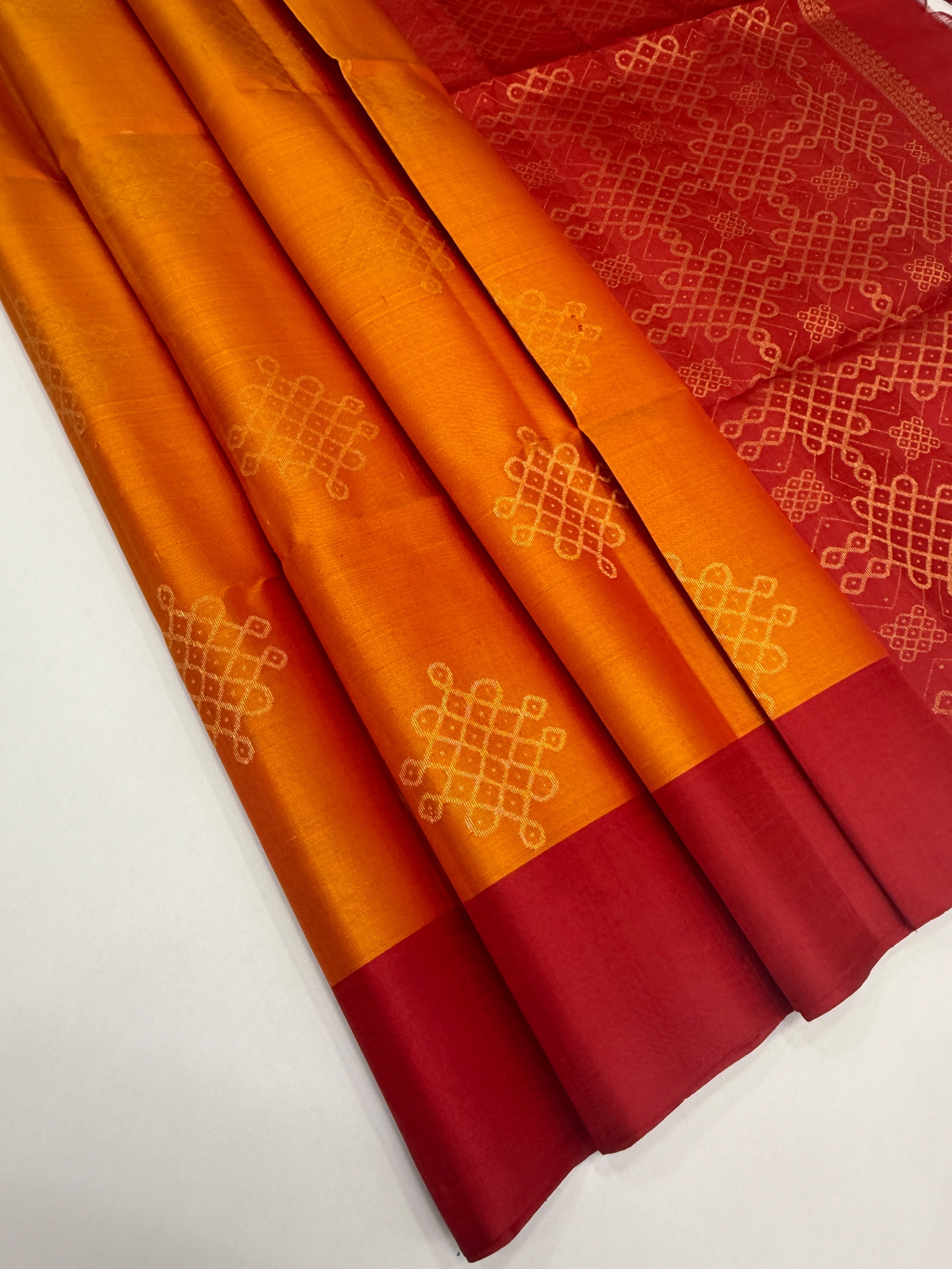 VSCB648 - mango yellow color body , red color pallu , blouse - Pure silk saree