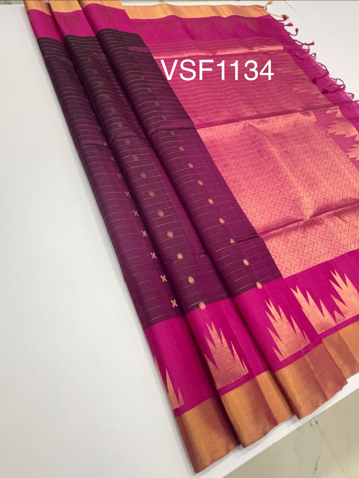 VSF1134 - purple color body , rani pink color pallu,blouse - Pure silk saree