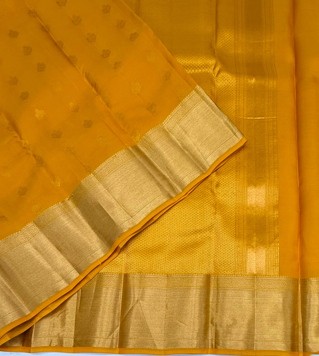 VSM487 - yellow color body , color pallu , blouse&nbsp;