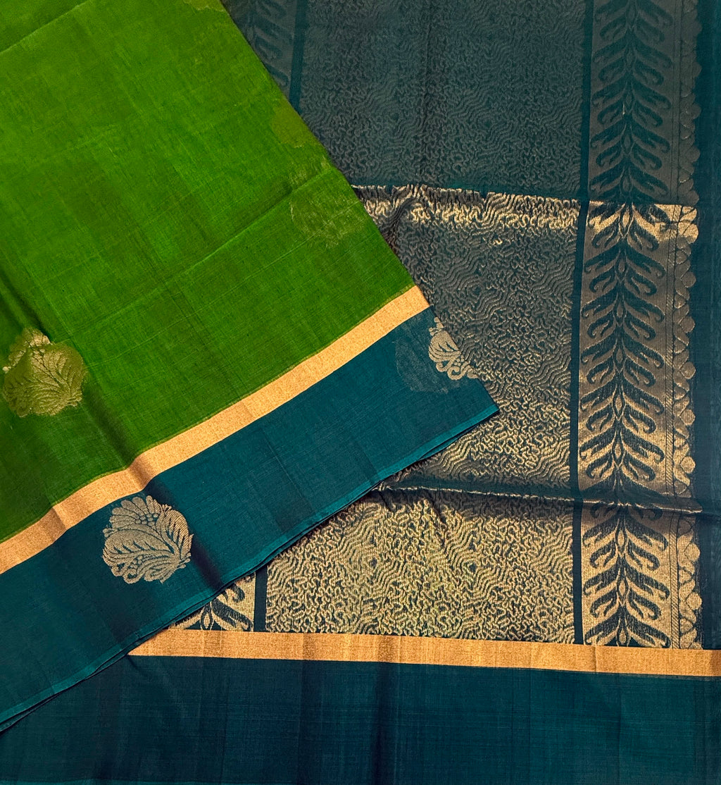 VSSC96 - mehandi green color body , peacock green color pallu , blouse.