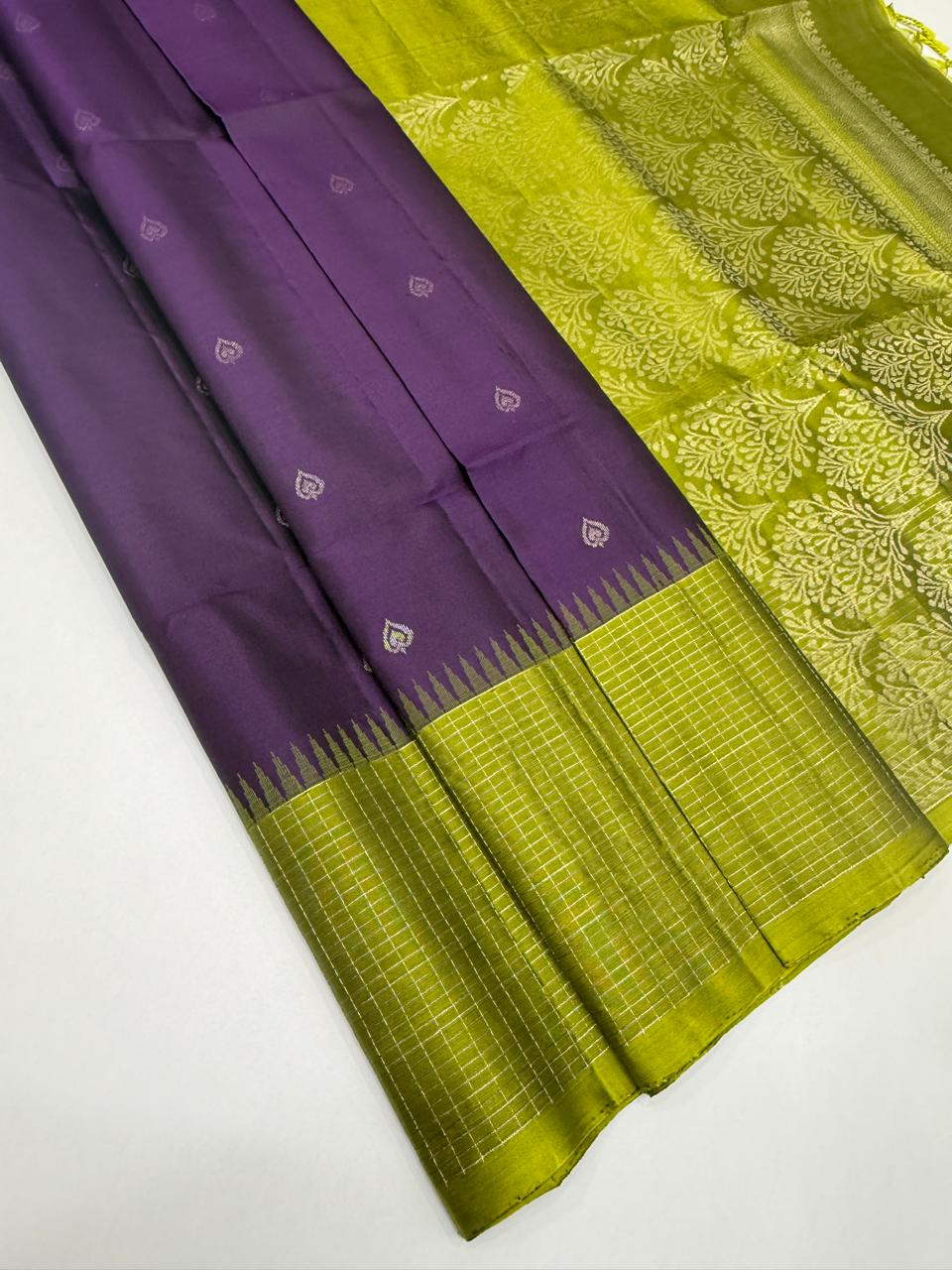 VST301 - violet color body , olive green color pallu , blouse - Pure silk saree