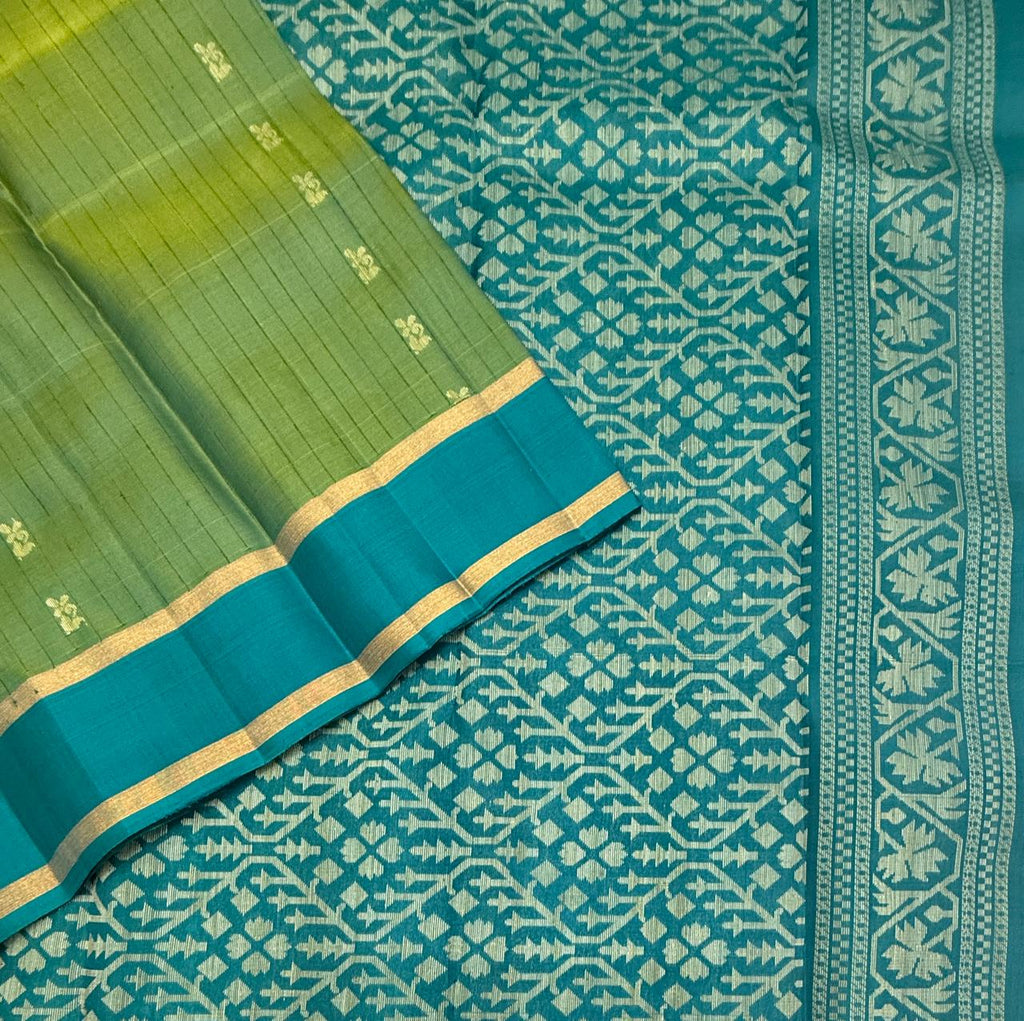 VSOH466 - dual bluish green color body , peacock blue color pallu , blouse - Pure silk saree