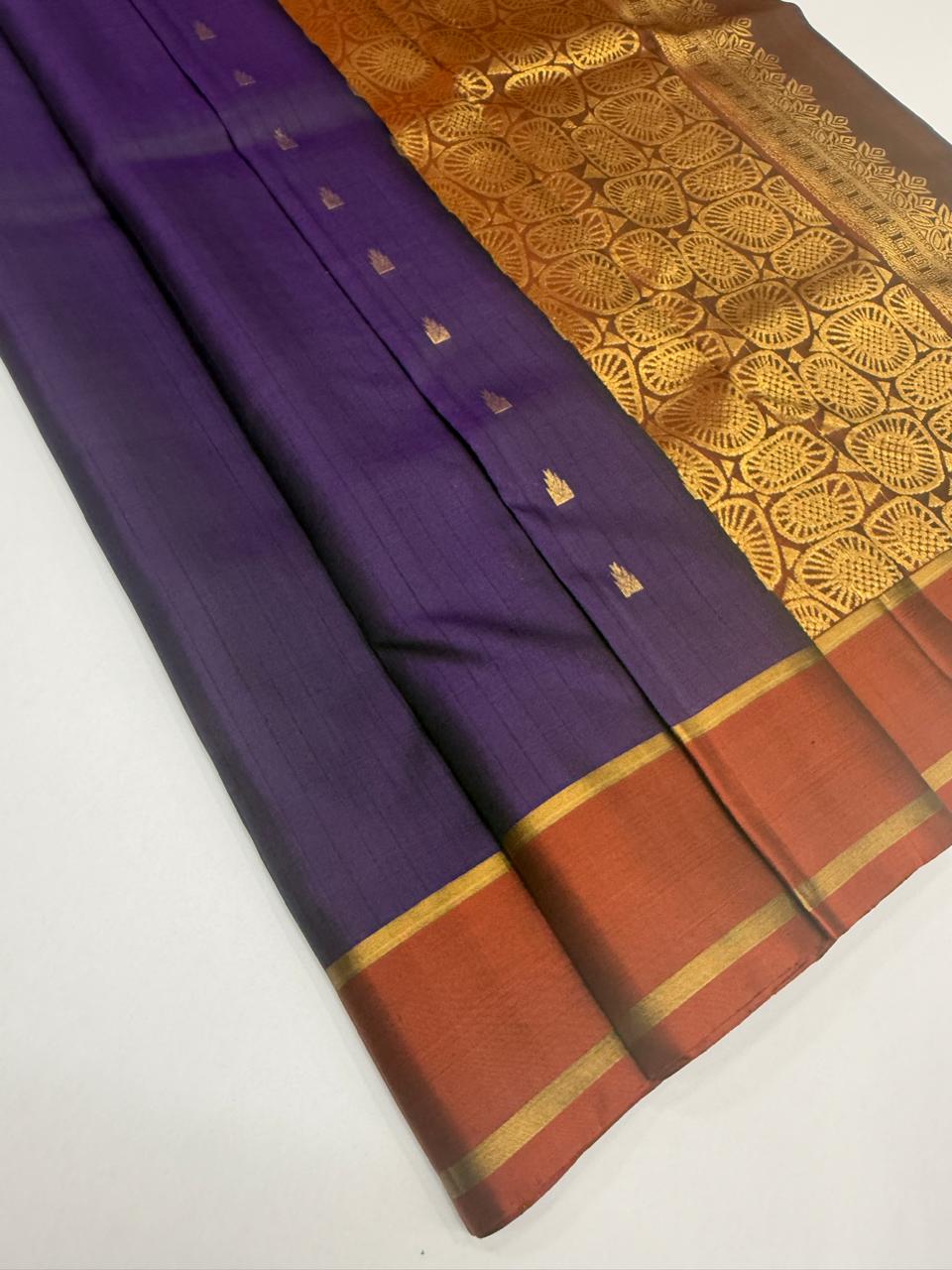 VSOH469 - violet color body , rust orange color pallu , blouse - Pure silk saree