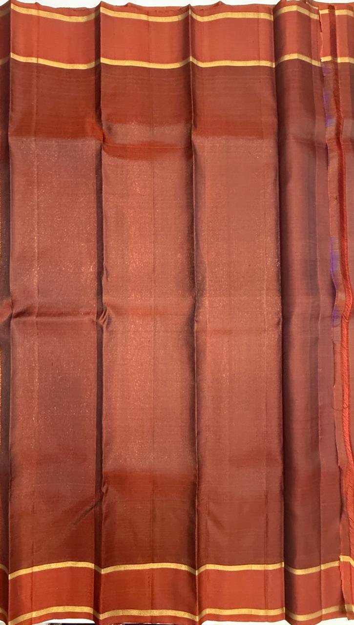 VSOH469 - violet color body , rust orange color pallu , blouse - Pure silk saree