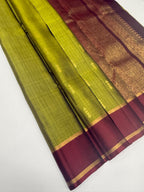 VSOH471 - green color body , maroon color pallu , blouse - Pure silk saree