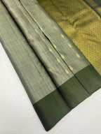 VSOH475 - pastel green color body , green color pallu , blouse - Pure silk saree