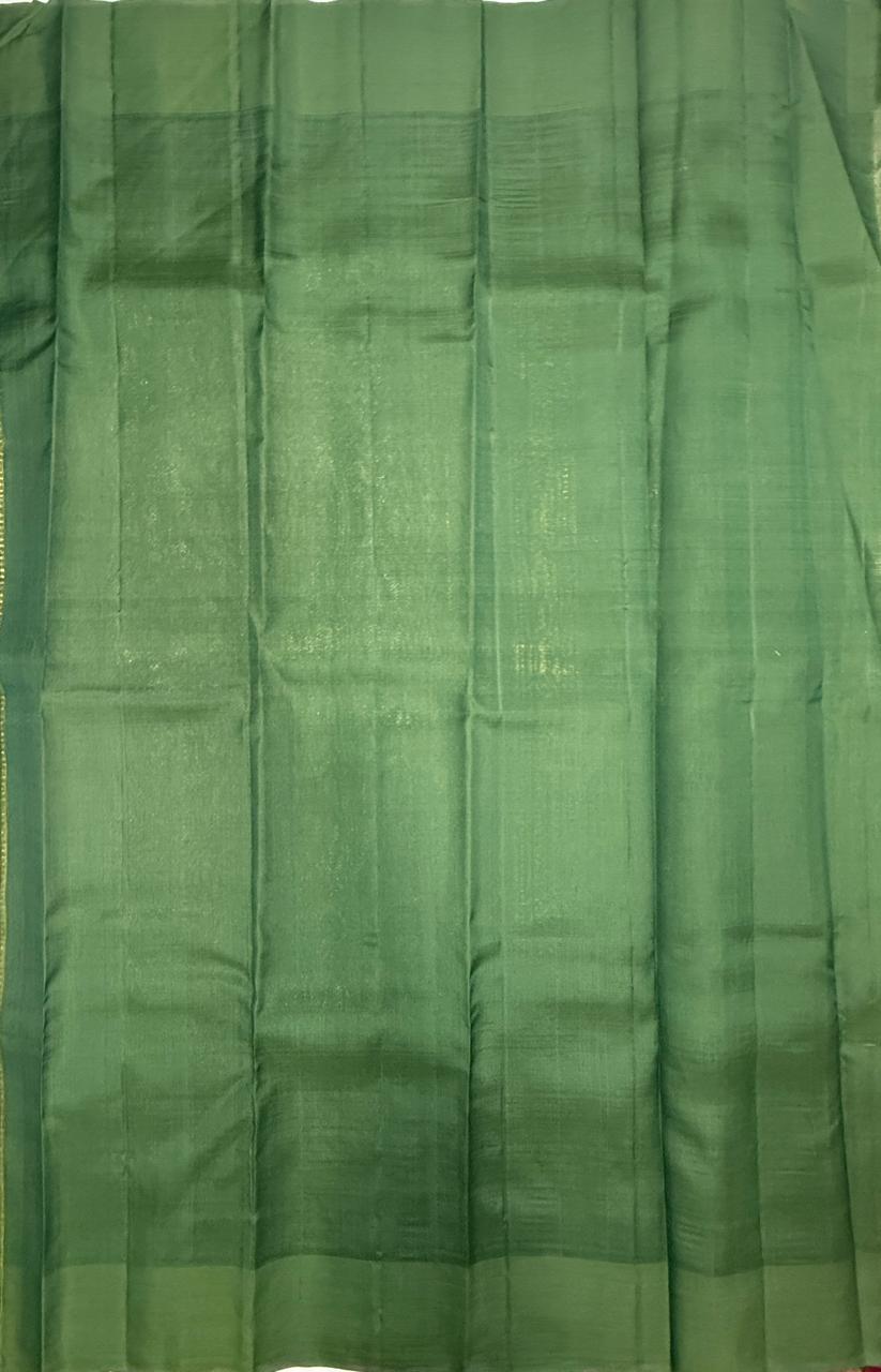 VSOH475 - pastel green color body , green color pallu , blouse - Pure silk saree