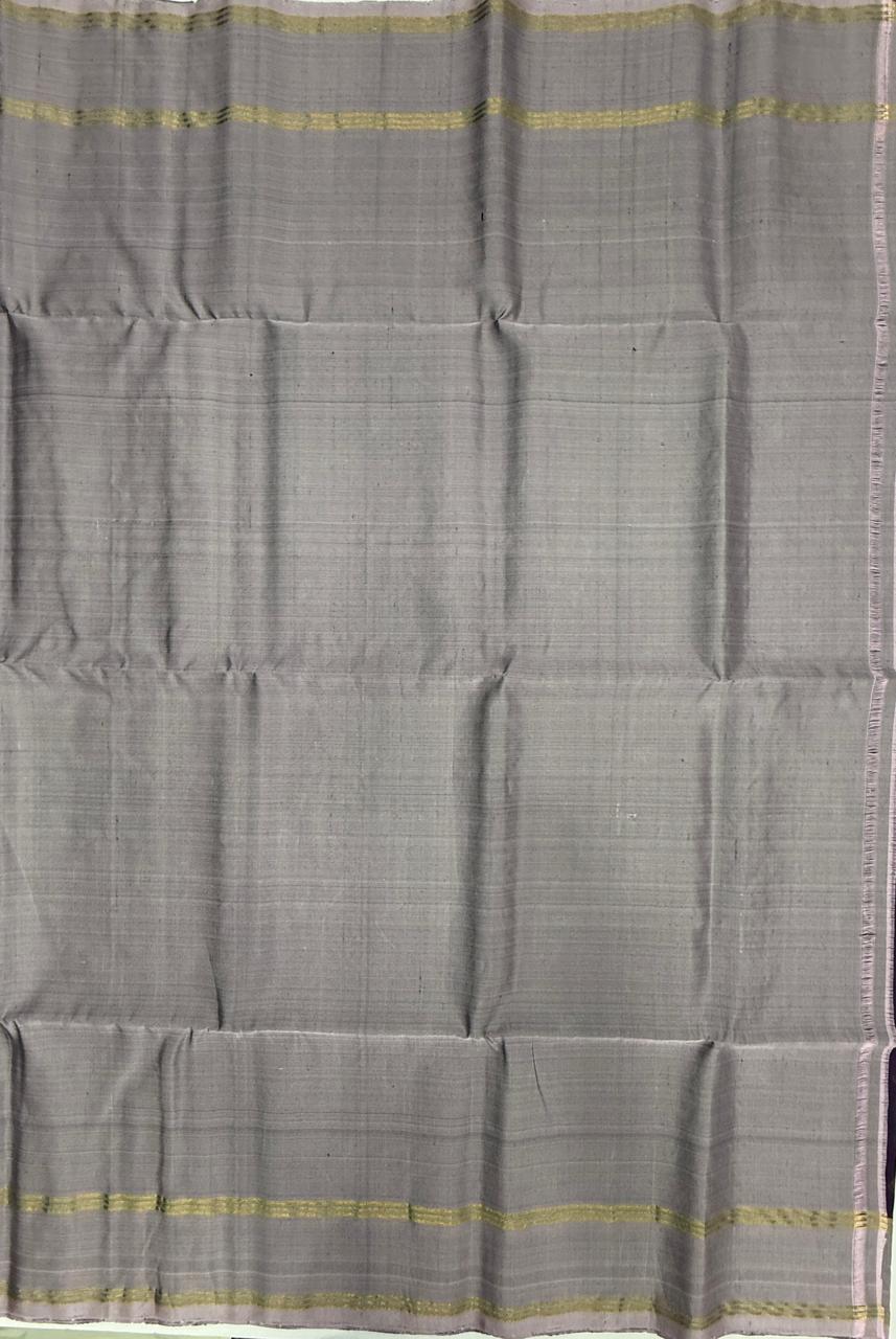 VSCB664 - violet color body , pastel lavender color pallu , blouse - Pure silk saree