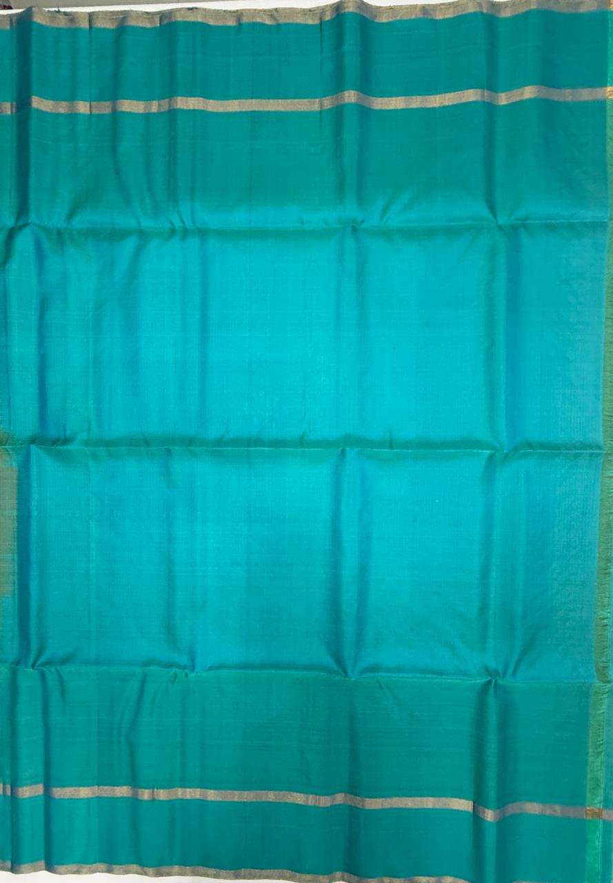 VSCB652 - green color body , dual blue color pallu , blouse - Pure silk saree