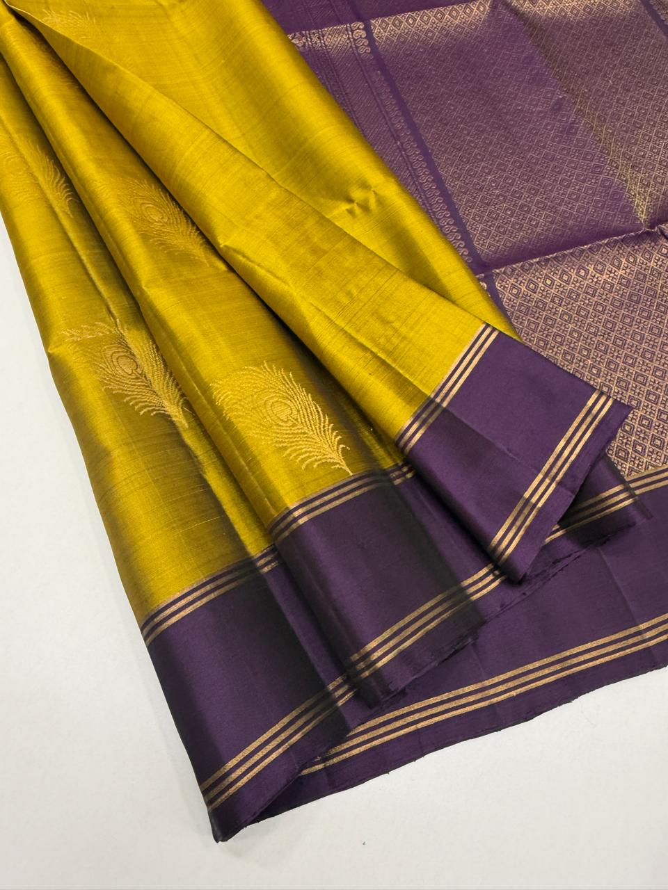 VSCB661 - mehandi color body , violet color pallu , blouse - Pure silk saree