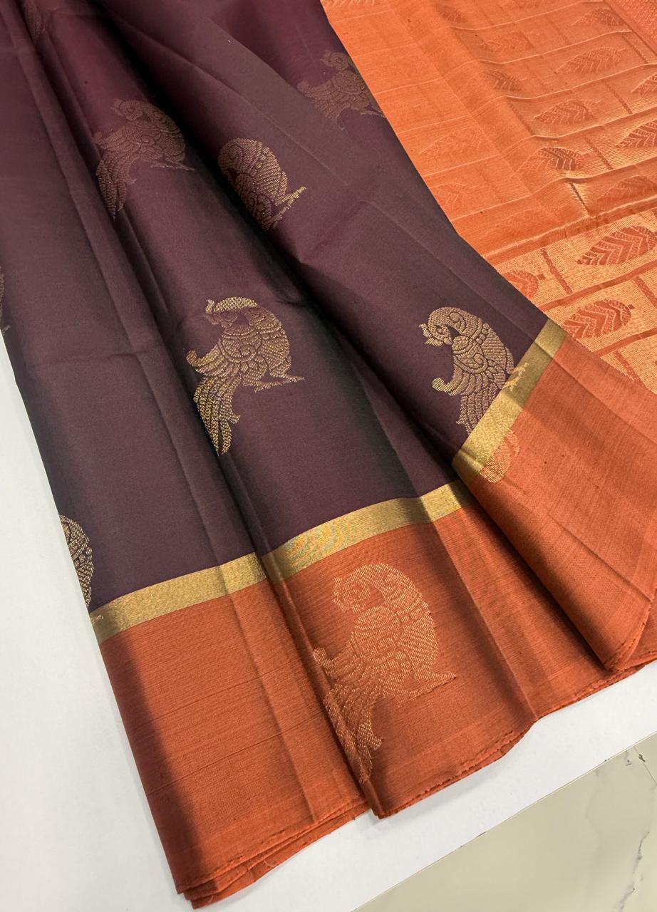 VSCB662 - coffee brown color body , peach with black color pallu , blouse - Pure silk saree