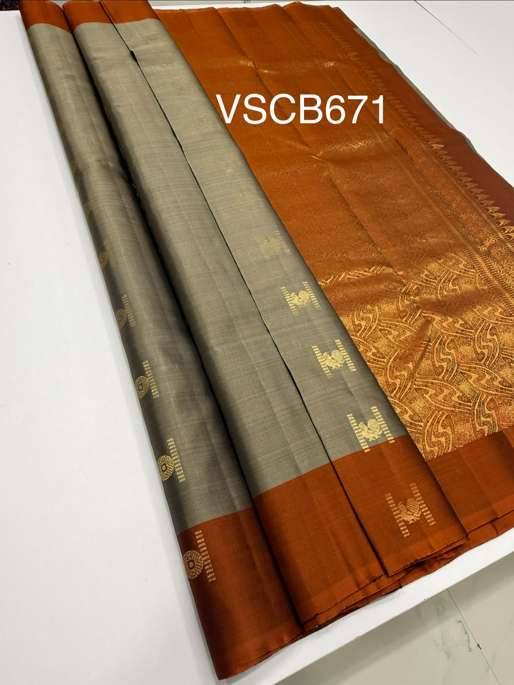 VSCB671 - dark grey color body , rust orange color pallu , blouse - Pure silk saree