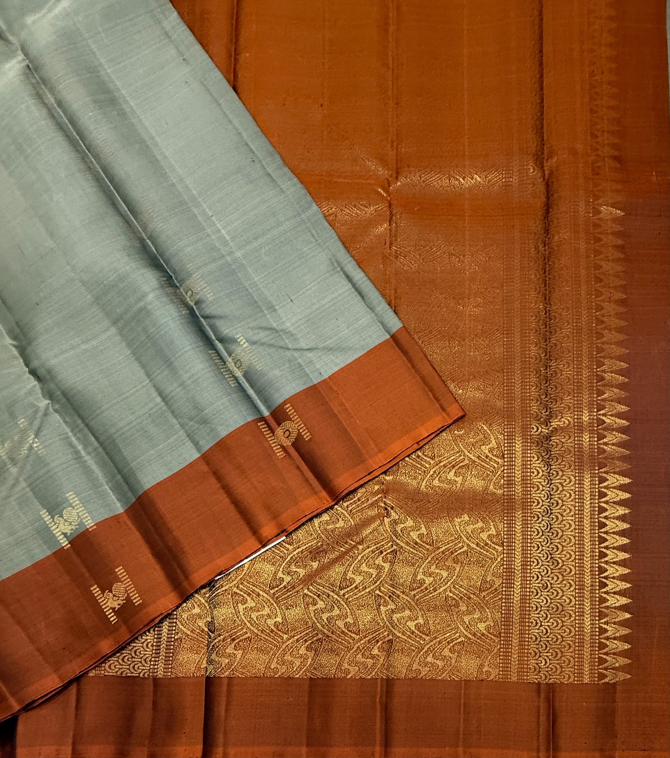 VSCB671 - dark grey color body , rust orange color pallu , blouse - Pure silk saree